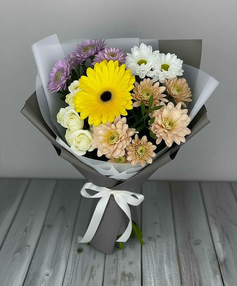 Букет цветов из: Розы, Герберы и Хризантемы в Губарево