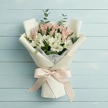 Букет цветов из:  Альстромерии в Губарево