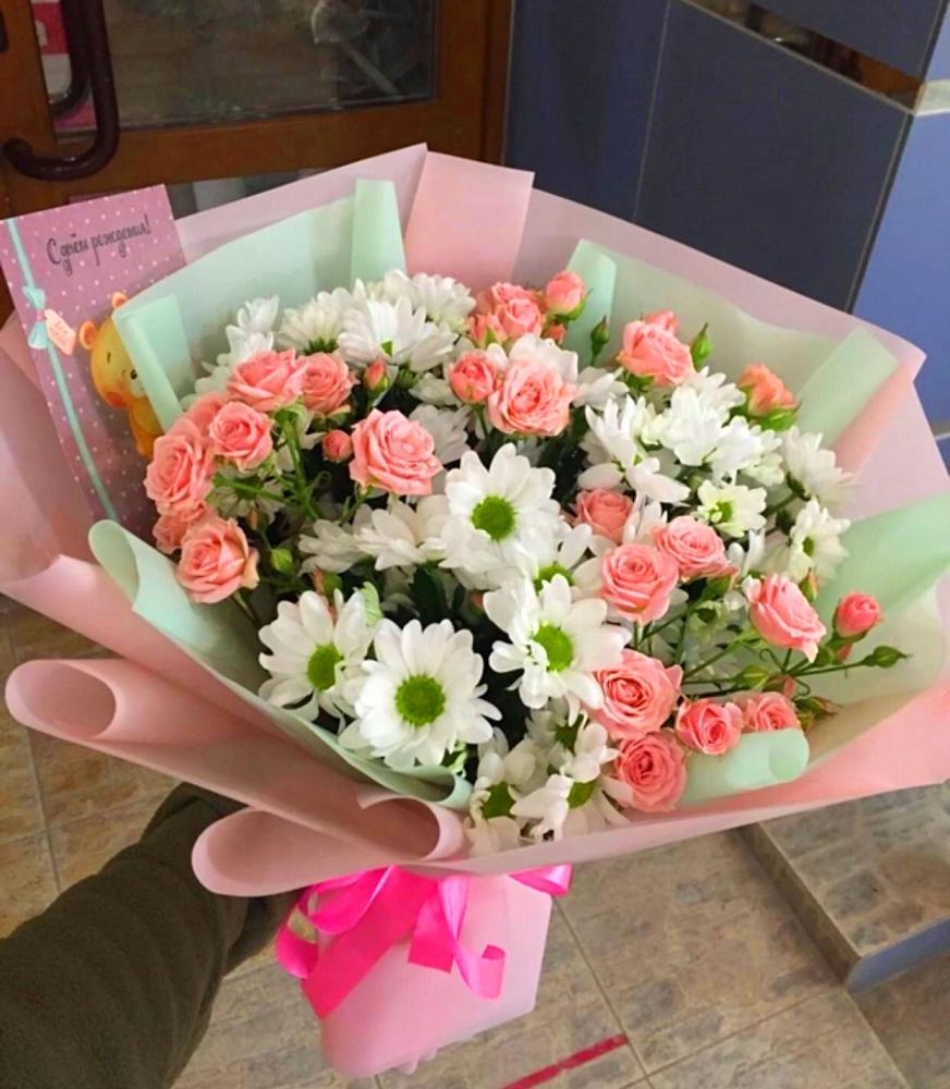 Букет цветов из: Розы и Хризантемы в Губарево