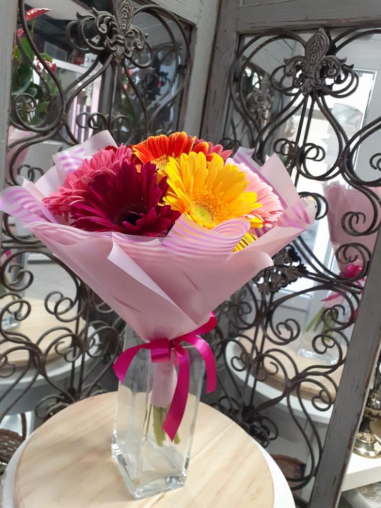 Букет цветов из: Герберы в Губарево