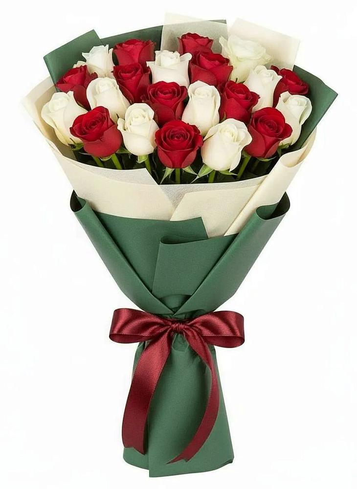 Букет Микс из красных и белых роз в Губарево