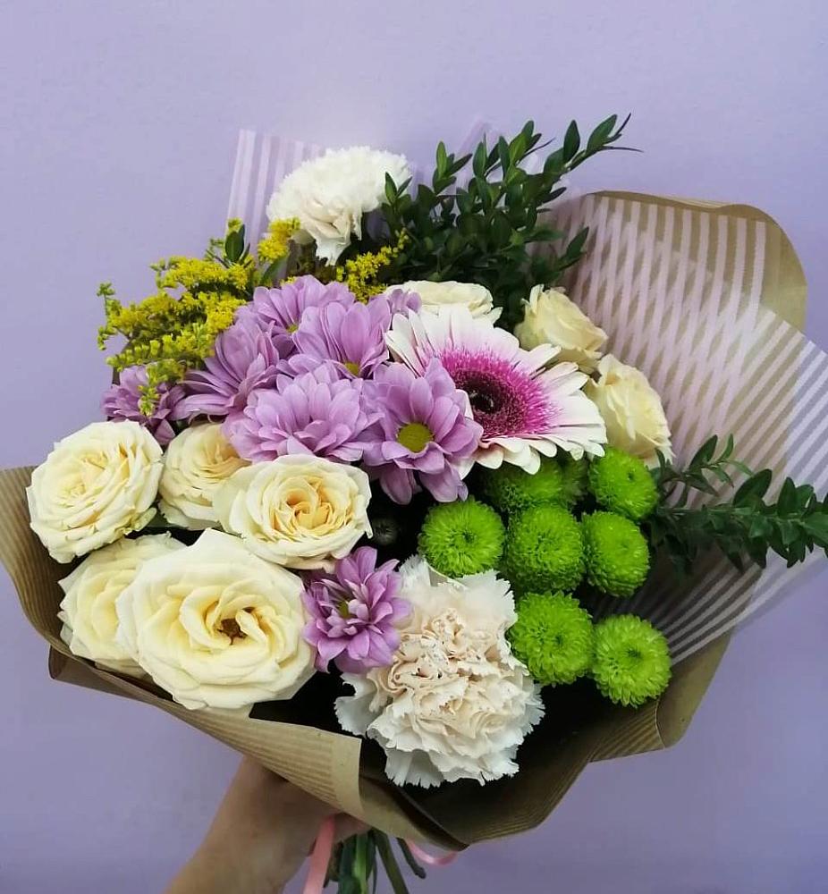 Букет цветов из: Хризантемы, Розы, Гвоздики и Герберы в Губарево