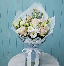Букет цветов из:  Розы и Лизиантусы в Губарево