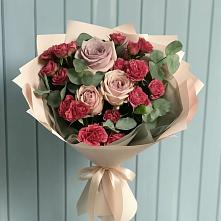 Букет цветов из:  Гвоздики и Розы в Губарево