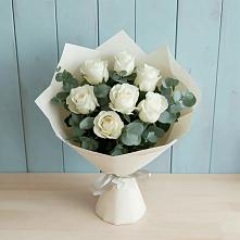Букет Белые розы в Эвкалипте в Губарево