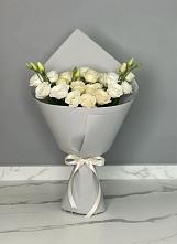 Букет цветов из:  Розы и Лизиантусы в Губарево